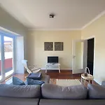 Casa Dos Carvalhos 4*