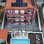 Vendégház Casa Dos Carvalhos 4*