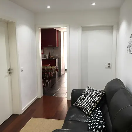 Casa Dos Carvalhos بيت ضيافة 4*