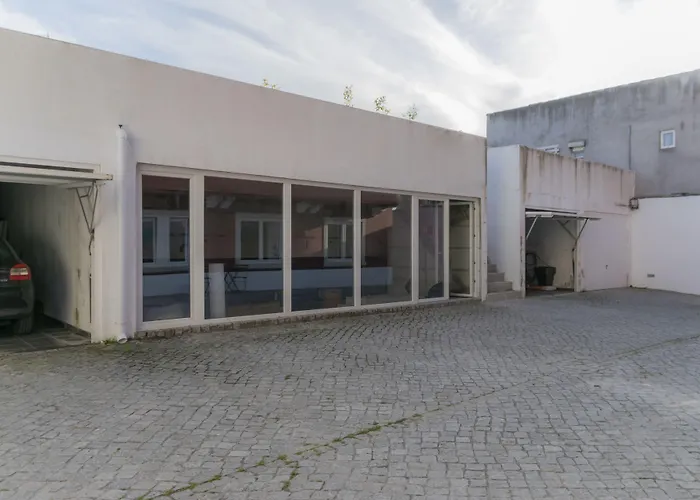 Casa Dos Carvalhos 4* كويمبرا