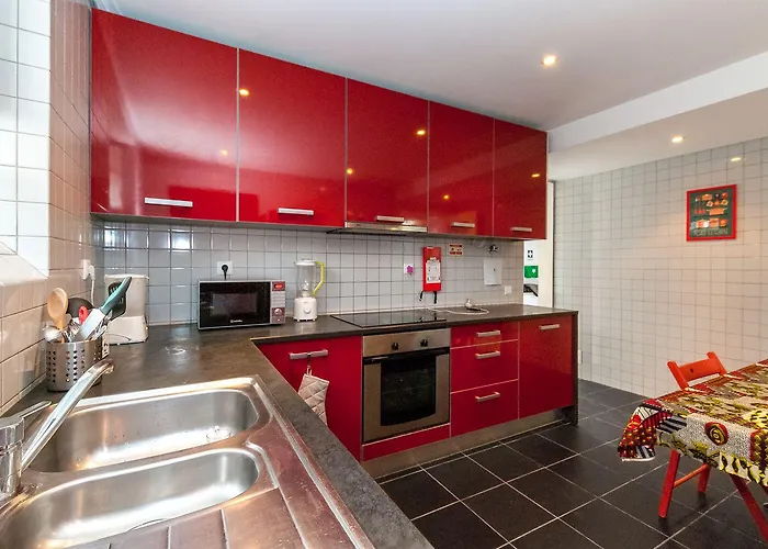 Casa Dos Carvalhos بيت ضيافة كويمبرا