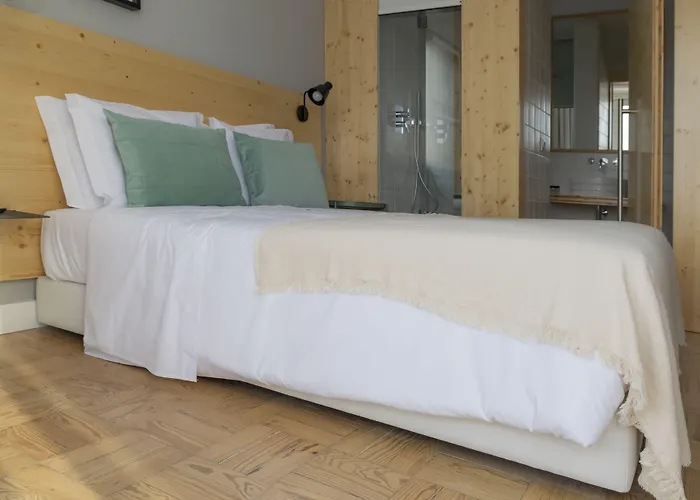 Casa Dos Carvalhos 4*