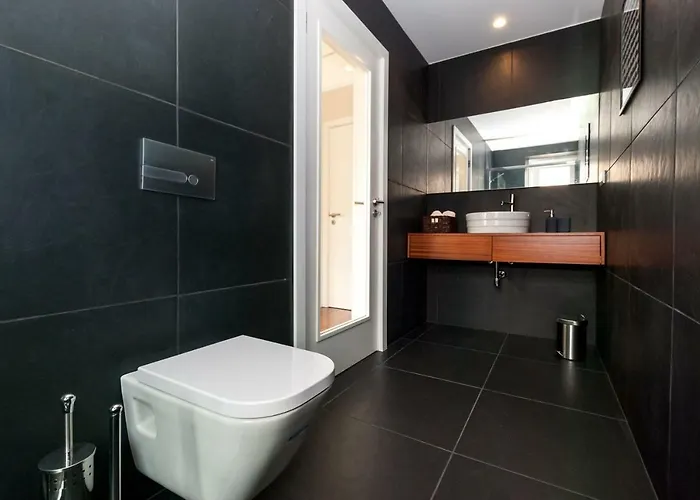 Casa Dos Carvalhos بيت ضيافة