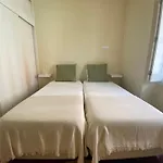 Casa Dos Carvalhos بيت ضيافة