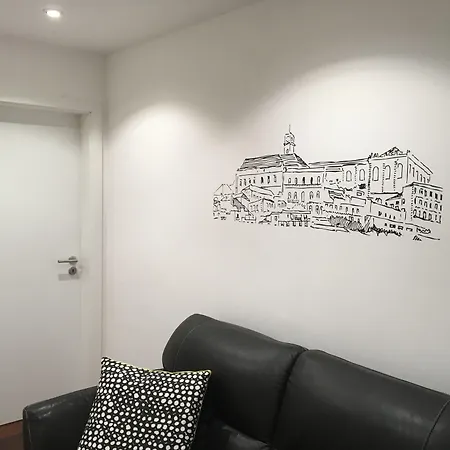 Casa Dos Carvalhos Konukevi