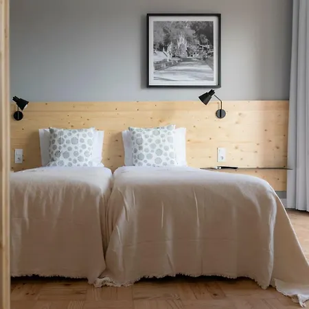 ゲストハウス Casa Dos Carvalhos コインブラ