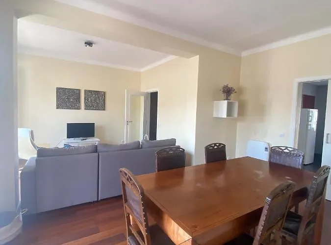 Casa Dos Carvalhos